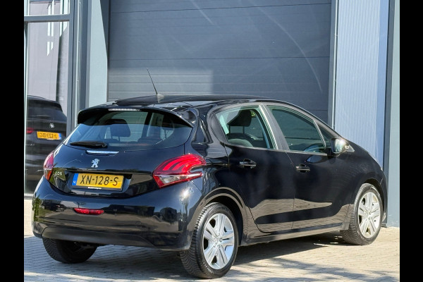 Peugeot 208 1.2 PureTech Signature / LAGE KM / NAP / CARPLAY