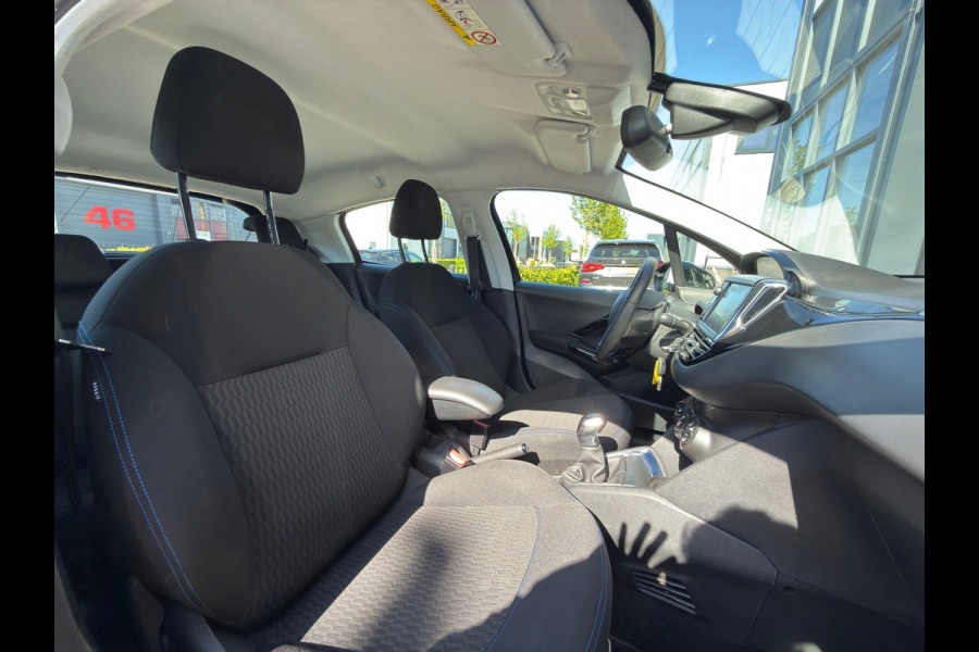 Peugeot 208 1.2 PureTech Signature / LAGE KM / NAP / CARPLAY