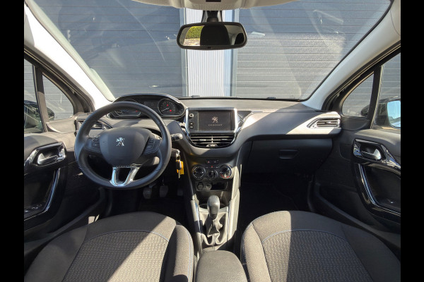 Peugeot 208 1.2 PureTech Signature / LAGE KM / NAP / CARPLAY