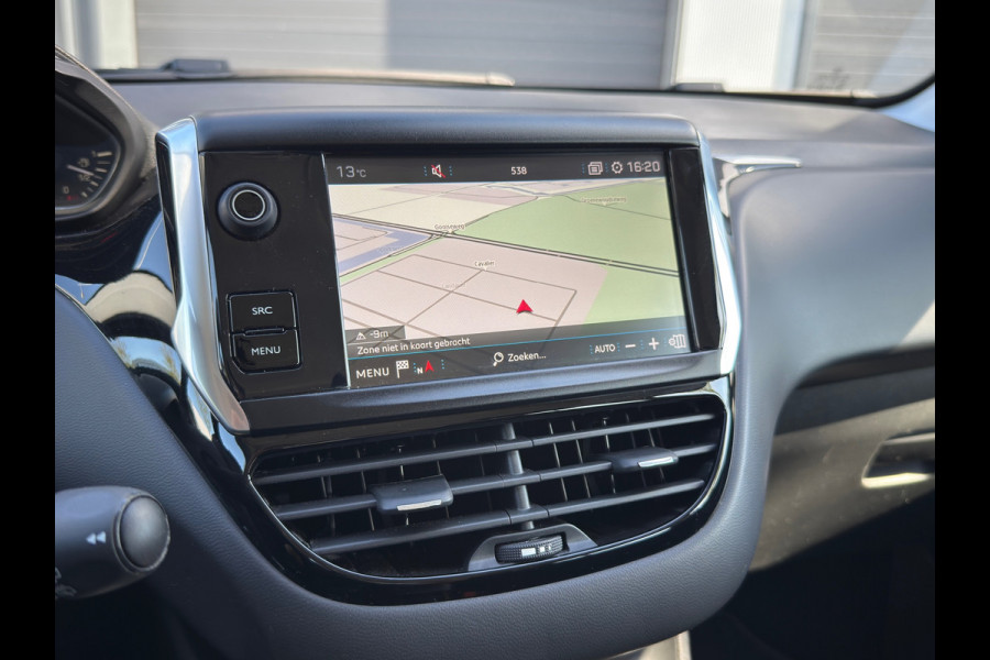 Peugeot 208 1.2 PureTech Signature / LAGE KM / NAP / CARPLAY