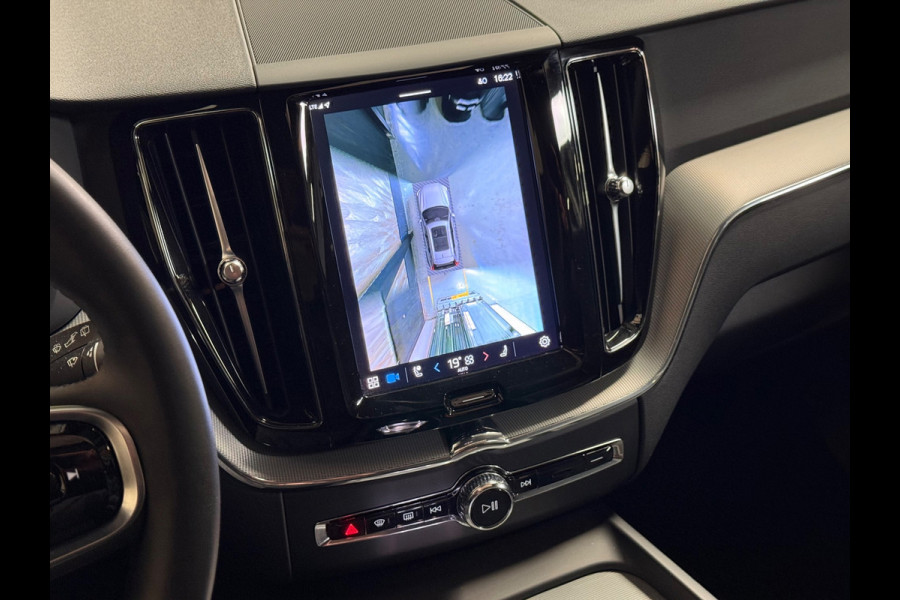Volvo XC60 2.0 Recharge T6 AWD Inscription | Pano | Stuur/Stoelverwarming | Camera | Led | Trekhaak
