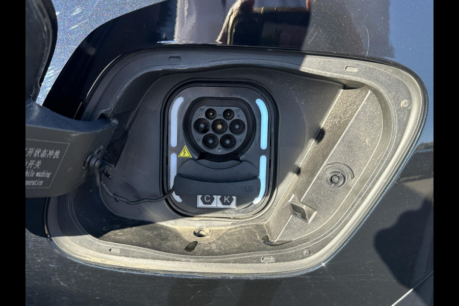 MG MG4 Comfort 64 kWh SOH 95% | 7 JAAR FABRIEKSGARANTIE | DEALER ONDERHOUDEN | RIJKLAARPRIJS |