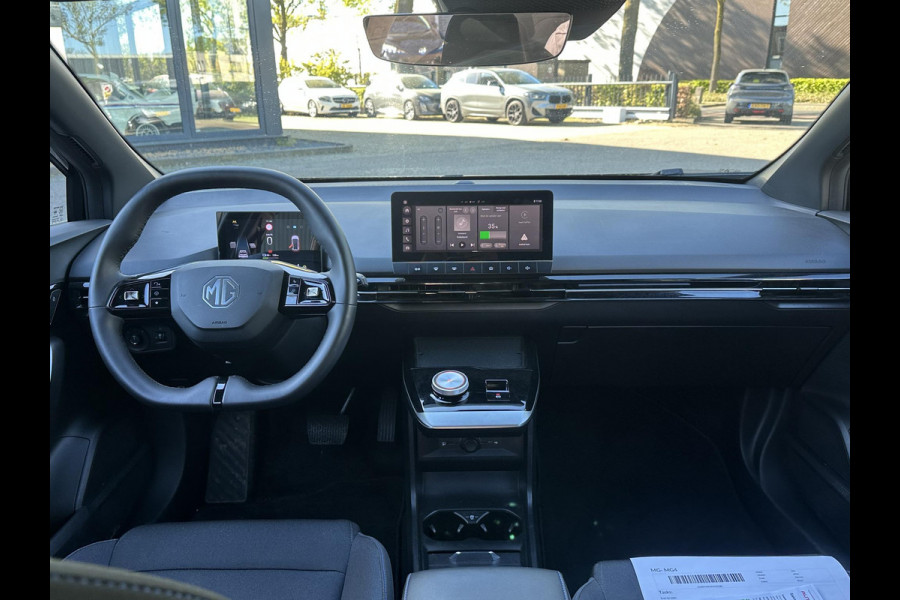 MG MG4 Comfort 64 kWh SOH 95% | 7 JAAR FABRIEKSGARANTIE | DEALER ONDERHOUDEN | RIJKLAARPRIJS |