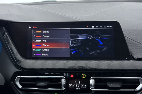 BMW 1-serie 118i Executive Edition (SFEERVERLICHTING, NAVIGATIE, CRUISE CONTROL, PARKEERSENSOREN, DEALER ONDERHOUDEN)