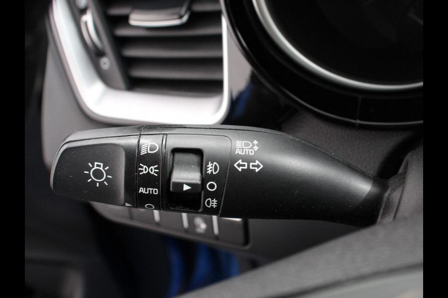 Kia Ceed 1.0 T-GDi Comfort Navigatie Apple Carplay / Android Auto Camera DAB Airco Stoelverwarming Cruise Control
