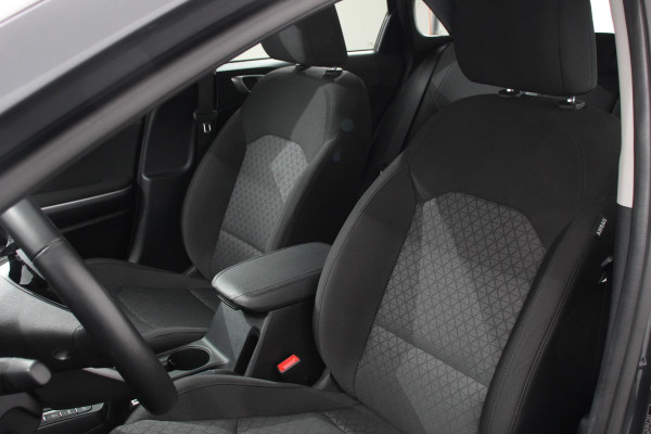 Kia Ceed 1.0 T-GDi Comfort Navigatie Apple Carplay / Android Auto Camera DAB Airco Stoelverwarming Cruise Control