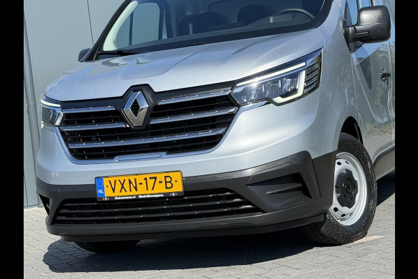 Renault Trafic 2.0 dCi WORKER / L2H1 / 1e EIG. / TREKHAAK / 3-ZITS / AIRCO / CRUISE / NAVI / LED