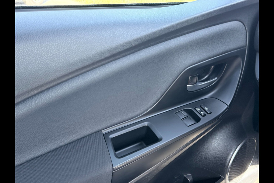 Toyota Yaris 1.5 Hybrid Y20 Exclusive Edition | Camera | PDC | Trekhaak |1ste Eigenaar |