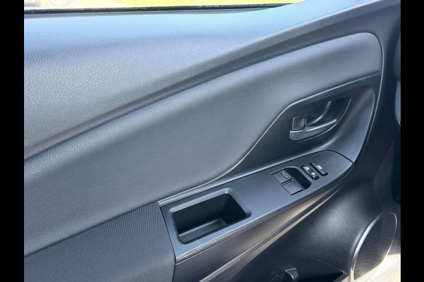 Toyota Yaris 1.5 Hybrid Y20 Exclusive Edition | Camera | PDC | Trekhaak |1ste Eigenaar |