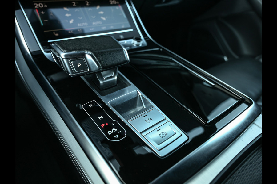 Audi Q7 55 TFSI e quattro Pro Line S | S-Seats | Soh 99.6% | Panoramdak | Bang&Olufsen | Head-up | Memory | Trekhaak | Luchtvering | 360 camera | Soft-close | Adaptive cruise
