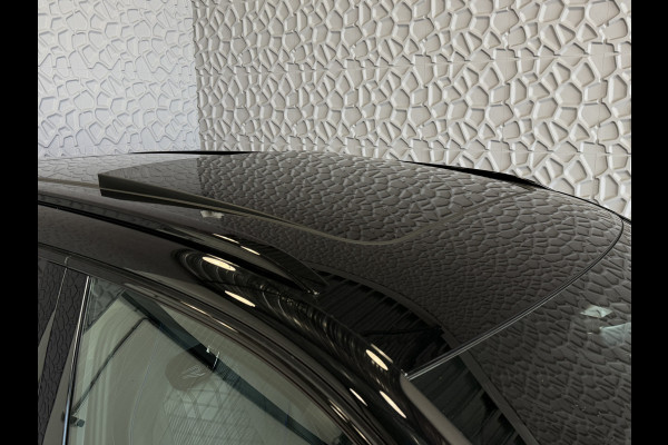 Volkswagen Tayron 1.5 eHybrid 272PK R-LINE SCHUIFDAK VW.TREKHAAK BLACK-STYLE 20''LMV PANO ERGO.STOEL MASSAGE TRAILER.ASSIST