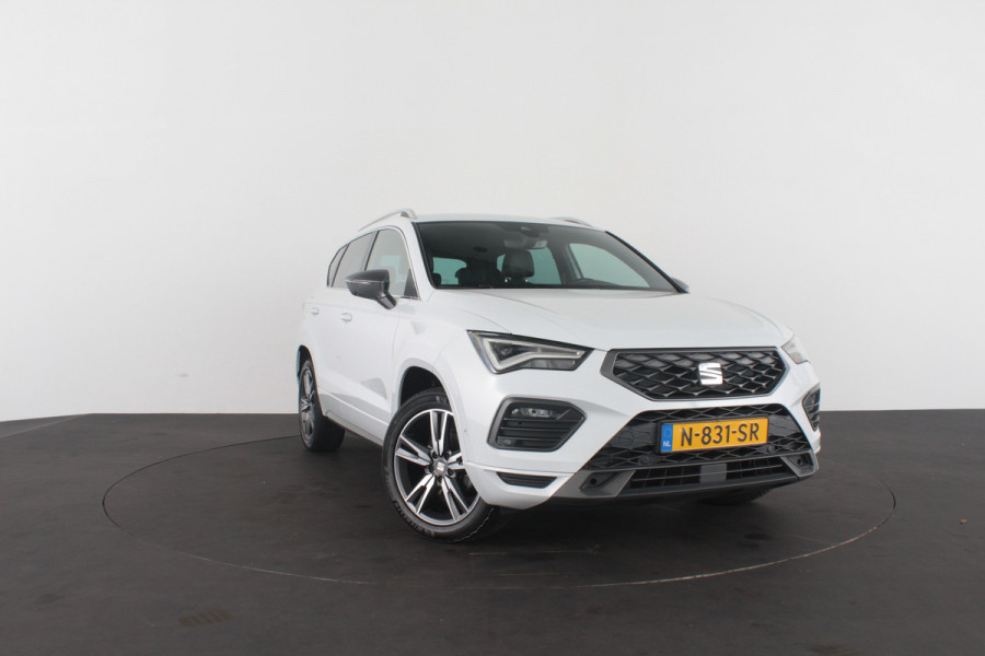Seat Ateca 1.5 TSI FR Business Intense > Memory/Camera/Adapt.cruise/Nevada White....