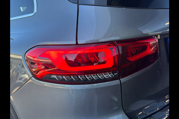 Mercedes-Benz Glb 180 d Premium | AMG-Line | Camera | Carplay