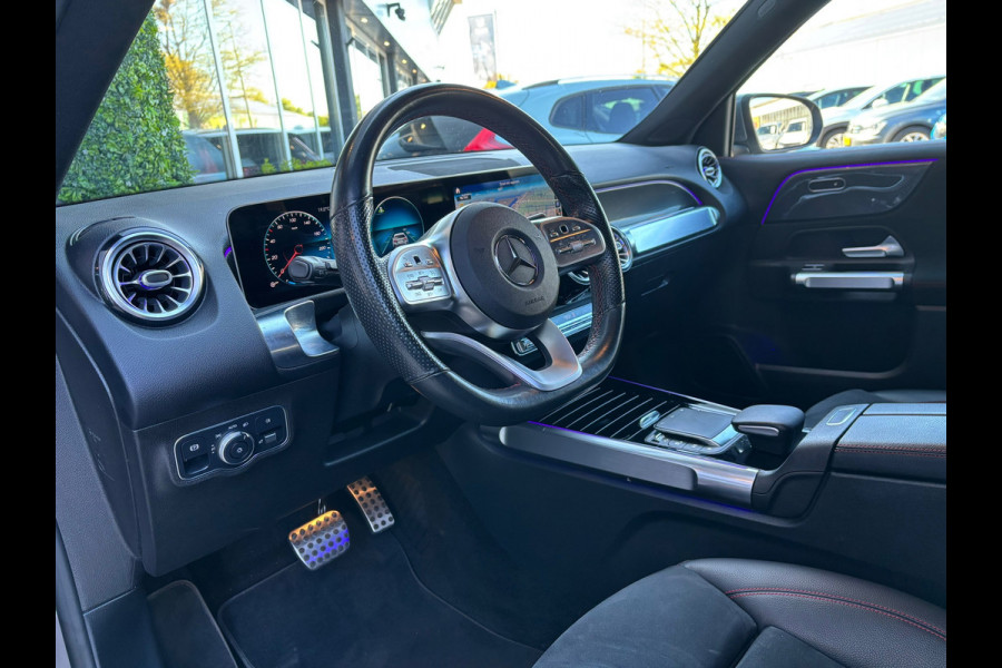 Mercedes-Benz Glb 180 d Premium | AMG-Line | Camera | Carplay