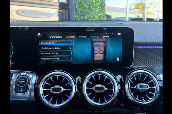Mercedes-Benz Glb 180 d Premium | AMG-Line | Camera | Carplay