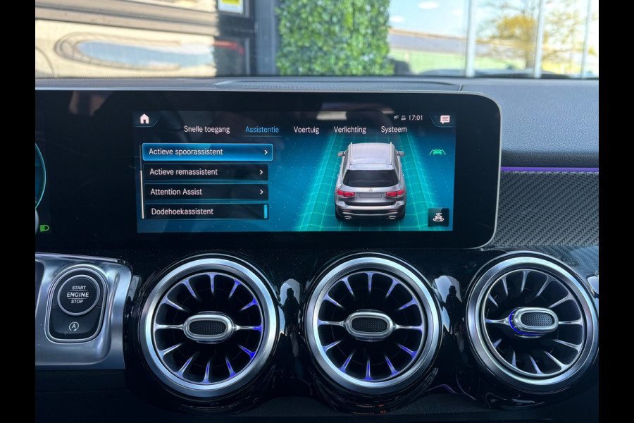 Mercedes-Benz Glb 180 d Premium | AMG-Line | Camera | Carplay