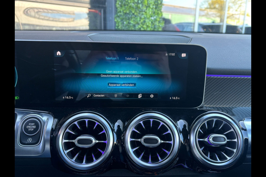 Mercedes-Benz Glb 180 d Premium | AMG-Line | Camera | Carplay