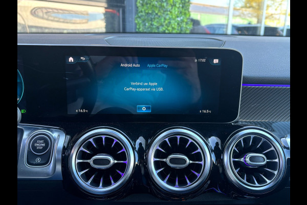 Mercedes-Benz Glb 180 d Premium | AMG-Line | Camera | Carplay