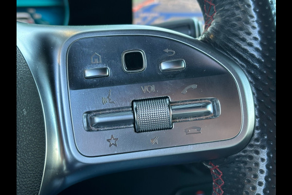 Mercedes-Benz Glb 180 d Premium | AMG-Line | Camera | Carplay