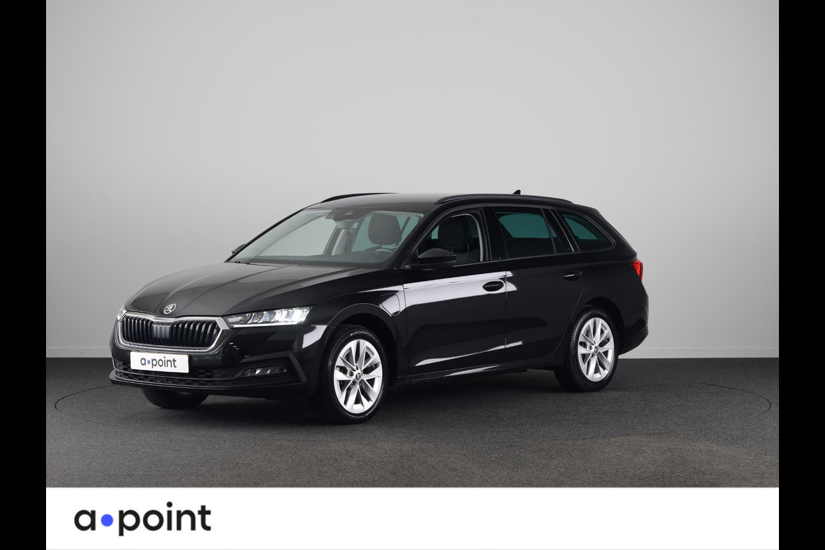 Škoda Octavia Combi 1.4 TSI iV PHEV Business Edition 204 pk Automaat (DSG) | Verlengde garantie | Navigatie | Trekhaak (wegklapbaar) | Parkeersensoren | Adaptieve cruise control | Stoelverwarming |