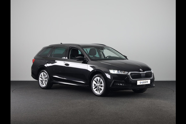Škoda Octavia Combi 1.4 TSI iV PHEV Business Edition 204 pk Automaat (DSG) | Verlengde garantie | Navigatie | Trekhaak (wegklapbaar) | Parkeersensoren | Adaptieve cruise control | Stoelverwarming |