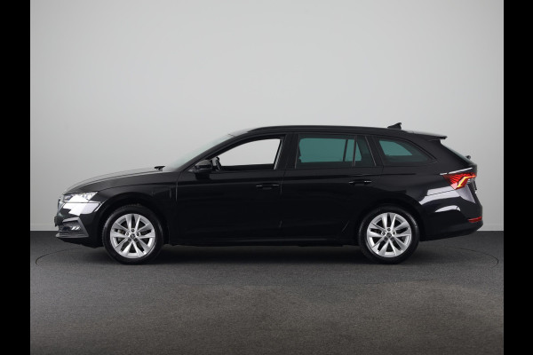 Škoda Octavia Combi 1.4 TSI iV PHEV Business Edition 204 pk Automaat (DSG) | Verlengde garantie | Navigatie | Trekhaak (wegklapbaar) | Parkeersensoren | Adaptieve cruise control | Stoelverwarming |