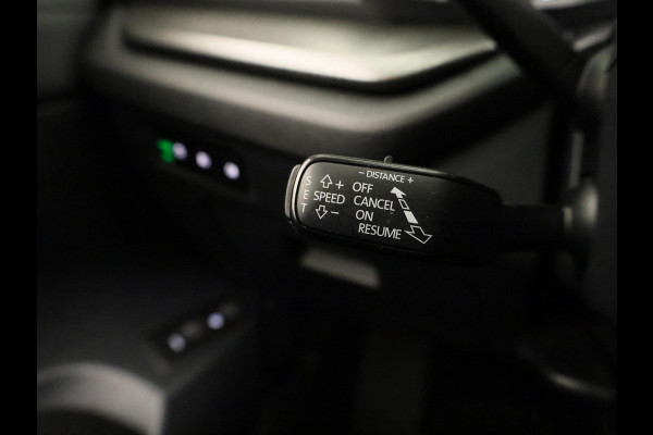 Škoda Octavia Combi 1.4 TSI iV PHEV Business Edition 204 pk Automaat (DSG) | Verlengde garantie | Navigatie | Trekhaak (wegklapbaar) | Parkeersensoren | Adaptieve cruise control | Stoelverwarming |
