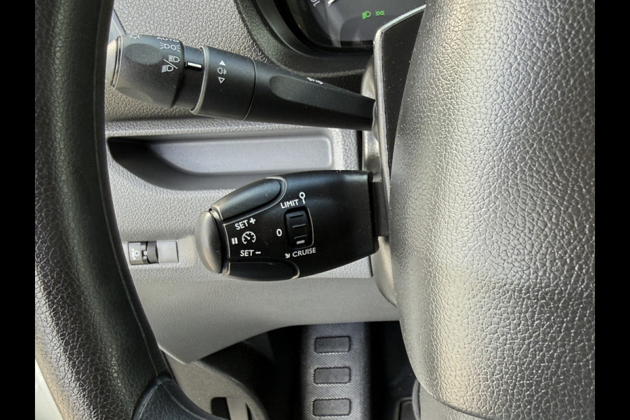 Peugeot Expert 1.5 BlueHDI 102 PK / L2H1 / 1e EIG. / 46.846 KM! / AIRCO / CRUISE / NAVI / CARPLAY