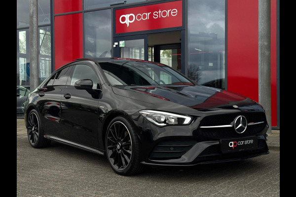 Mercedes-Benz CLA-Klasse 200 AMG Edition | Panorama | Night Pakket | Camera | Ambient verlichting | BTW