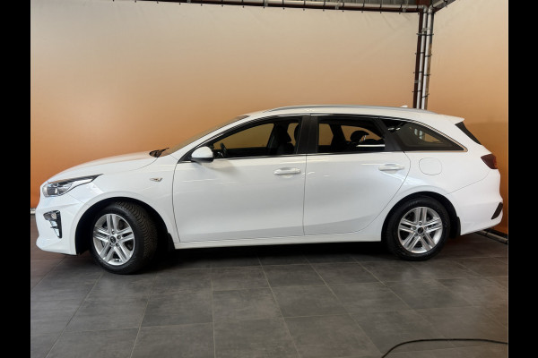 Kia Ceed Sportswagon 1.5 T-GDi MHEV DynamicLine carplay navi | cruise control | camera