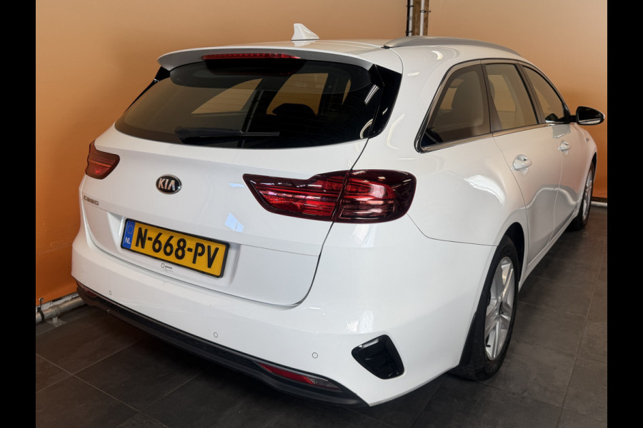 Kia Ceed Sportswagon 1.5 T-GDi MHEV DynamicLine carplay navi | cruise control | camera