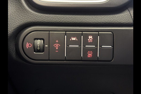 Kia Ceed Sportswagon 1.5 T-GDi MHEV DynamicLine carplay navi | cruise control | camera