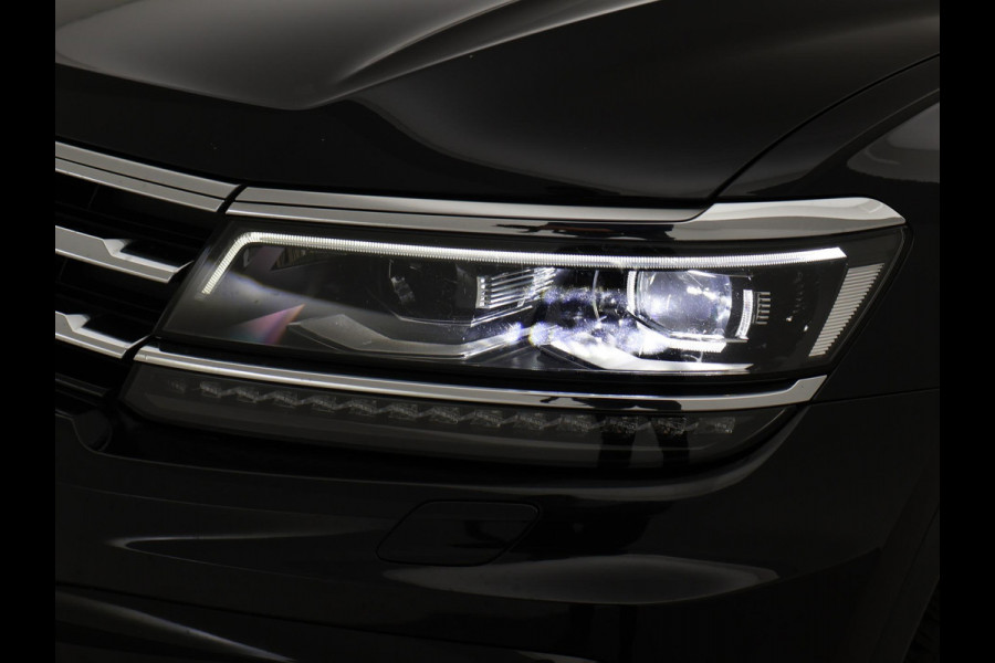 Volkswagen Tiguan Allspace 1.5 TSI DSG R-LINE INTERIEUR + EXTERIEUR | TREKHAAK | PANORAMA | VIRTUAL | DYNAUDIO | ACC