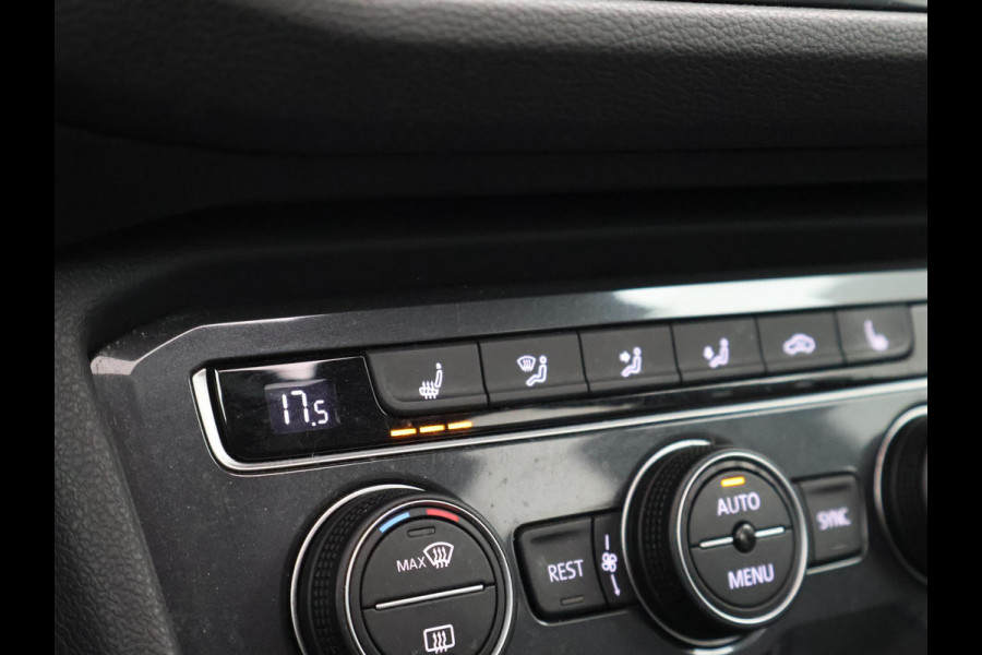 Volkswagen Tiguan Allspace 1.5 TSI DSG R-LINE INTERIEUR + EXTERIEUR | TREKHAAK | PANORAMA | VIRTUAL | DYNAUDIO | ACC