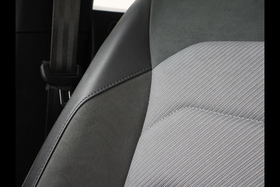 Volkswagen Tiguan Allspace 1.5 TSI DSG R-LINE INTERIEUR + EXTERIEUR | TREKHAAK | PANORAMA | VIRTUAL | DYNAUDIO | ACC