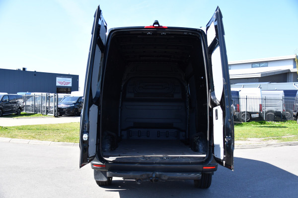 Mercedes-Benz Sprinter 316 2.2 CDI L2H2 Black Edition MARGE! Camera, Cruise, Carplay, LED, 10,5'' Mbux, 164pk, Standkachel, Stoelverwarming, Automaat, NAVI, Leder, Uniek!