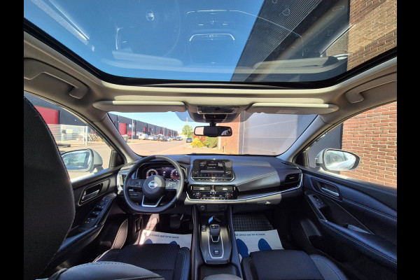 Nissan QASHQAI 1.3 MHEV Premiere Edition Pano, HUD, Stoel Stuurverw