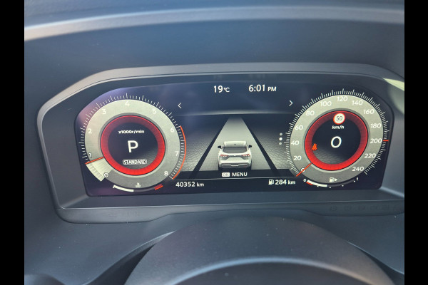Nissan QASHQAI 1.3 MHEV Premiere Edition Pano, HUD, Stoel Stuurverw