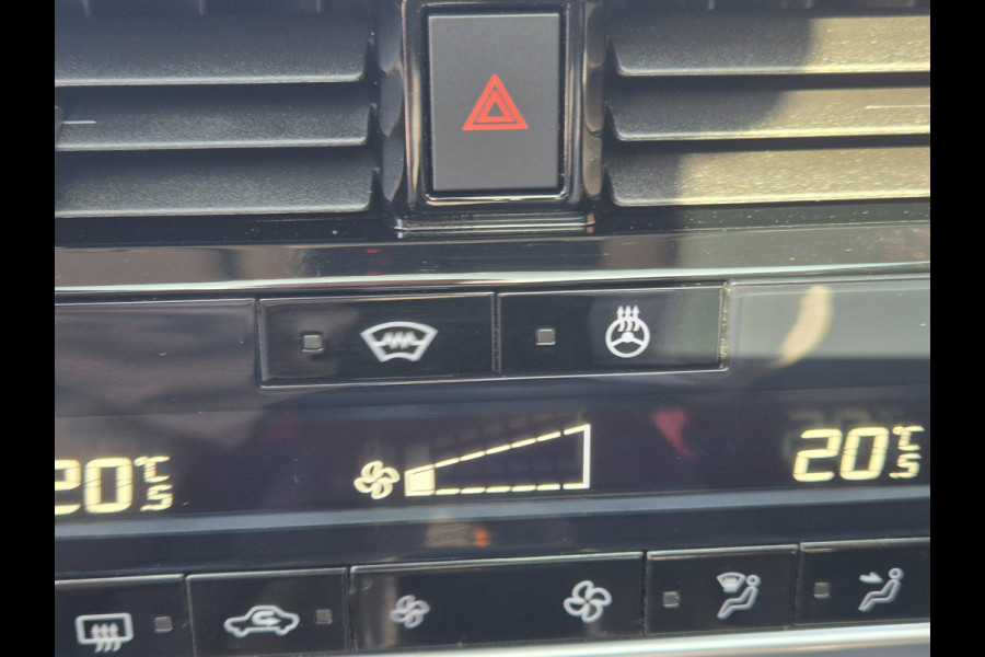 Nissan QASHQAI 1.3 MHEV Premiere Edition Pano, HUD, Stoel Stuurverw