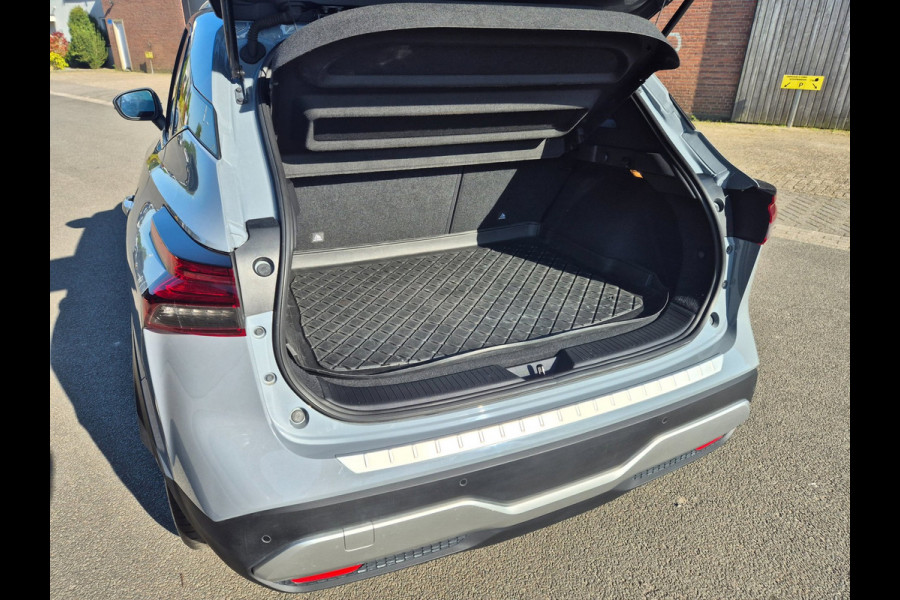 Nissan QASHQAI 1.3 MHEV Premiere Edition Pano, HUD, Stoel Stuurverw