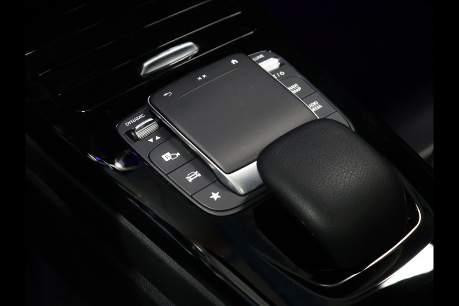 Mercedes-Benz CLA-Klasse 250 e Luxury Line [SCHUIFKANTELDAK, APPLE CARPLAY, ANDROID, VOL LEDER, STOELVERWARMING, CAMERA, PDC 360, CRUISE, CLIMATE, NIEUWSTAAT]