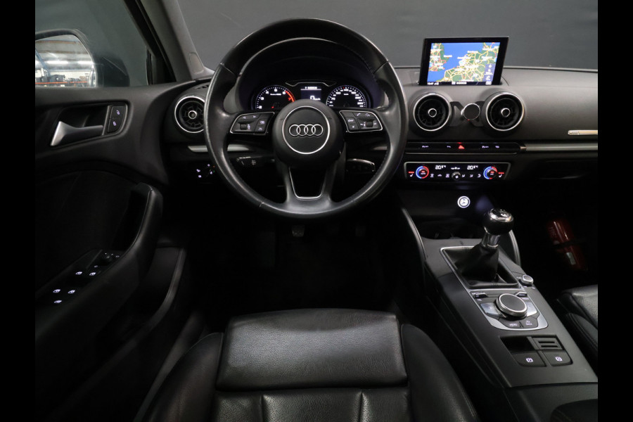 Audi A3 Limousine 35 TFSI CoD Pro Line [SCHUIFKANTELDAK, STOELVERWARMING, CAMERA, PDC V+A, VOL LEDER, CRUISE, BLUETOOTH, CLIMATE, NIEUWSTAAT]