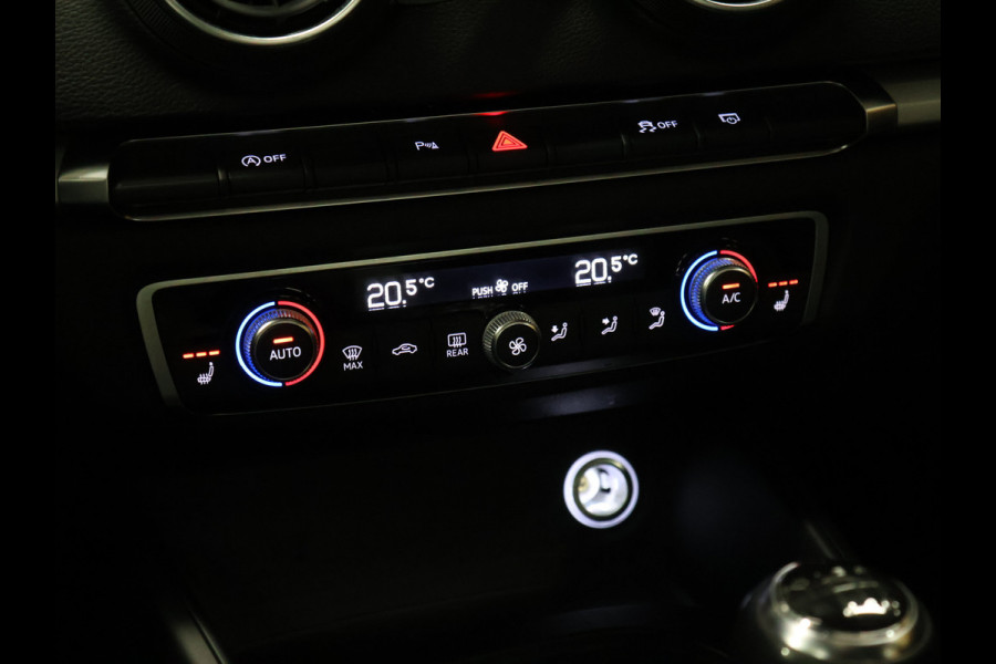 Audi A3 Limousine 35 TFSI CoD Pro Line [SCHUIFKANTELDAK, STOELVERWARMING, CAMERA, PDC V+A, VOL LEDER, CRUISE, BLUETOOTH, CLIMATE, NIEUWSTAAT]