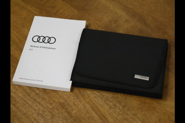 Audi A3 Limousine 35 TFSI CoD Pro Line [SCHUIFKANTELDAK, STOELVERWARMING, CAMERA, PDC V+A, VOL LEDER, CRUISE, BLUETOOTH, CLIMATE, NIEUWSTAAT]