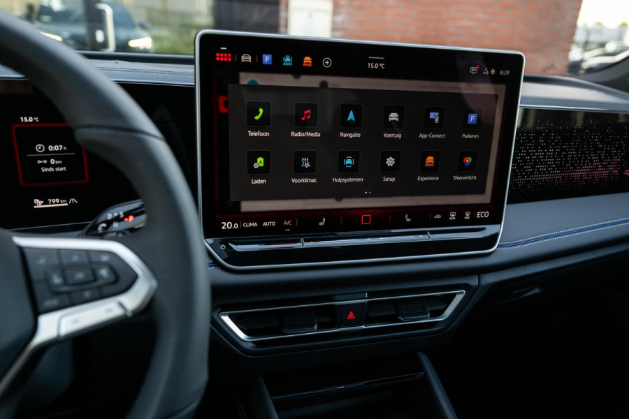 Volkswagen Tiguan 1.5 eHybrid R-Line Edition Black Style H/K Massage
