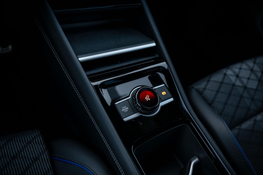 Volkswagen Tiguan 1.5 eHybrid R-Line Edition Black Style H/K Massage