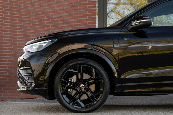 Volkswagen Tiguan 1.5 eHybrid R-Line Edition Black Style H/K Massage