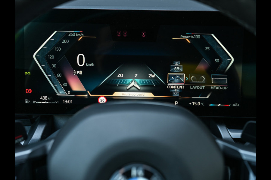 BMW 5 Serie 520i M sport | Iconic glow | M-Sport brake | NL-Auto | Shadowline lights | Panorama dak | Comfort seats | Adaptive led | Driving assistant prof. | Harman/kardon | Comfort Pack
