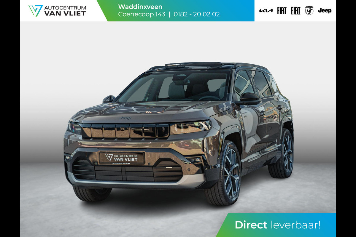 Jeep Compass First Edition 74 kWh | Direct leverbaar | Adapt. Cruise | Camera | Carplay | 20" | Elektr. A-Klep | Navi | Winter Pack | Schuif/Kanteldak | Premium Pack | Conv. Pack | Warmtepomp