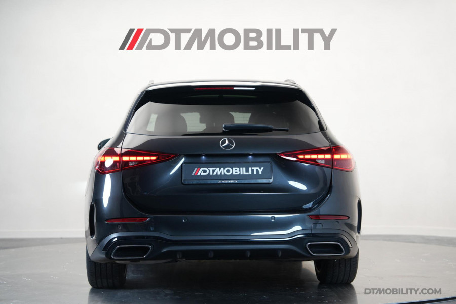 Mercedes-Benz C-Klasse Estate 200 Launch Edition AMG | Pano | Designo | Burmester